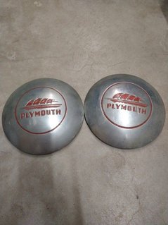 Hubcaps for '47 Plymouth