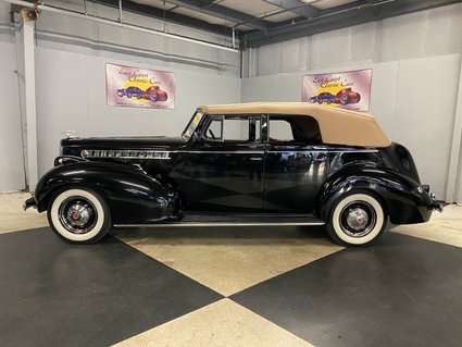 1940 Packard 1801 Sedan