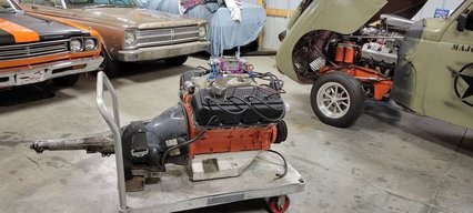 484 Hemi aluminum head 426 Hemi engine with trans