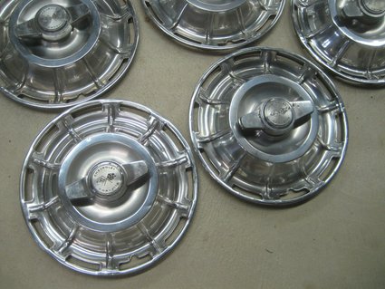 1959-1962 Corvette Spinner Wheel Covers