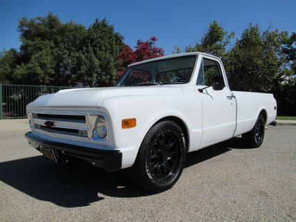 1968 Chevrolet C10 Custom Pickup