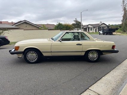 1986 MBZ 560 SL One Owner, Fully Documented