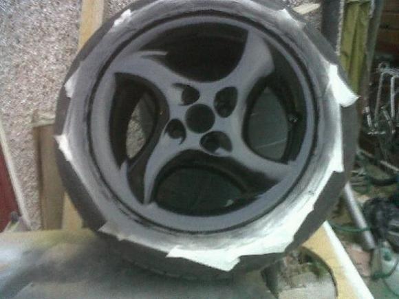 st wheels in gloss black