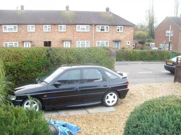 MY £200.00 GTI
BOUGHT IT WITH A BLOWN HEAD GASKET ALL DONE NOW THOUGH NEW GASKETS CAM BELT AUG BELT
LOWERD 40MM WITH G MAX S &amp; S
MAGNEX BACK BOX AND MIDDLE DE CAT THANKS TO A STRAIGHT PIPE AND ME MIG HA HA 
PAINTED 5" ALLOYS
JUST DONE OVER 100,000 AND  6,000 SINCE REBUILD
THIS IS MY FIRST GTI ALL WAYS HAS XR31 SIERRA XR4X4'S
XR2I ECT 
I LOVE DRIVING THIS CAR HGOLDS THE ROAD BUT THE FLAT SPOT AT TAKE OFF IS A PAIN BUT IN ANT GEAR ABOVE 3,000 RPM IT TAKE'S OFF