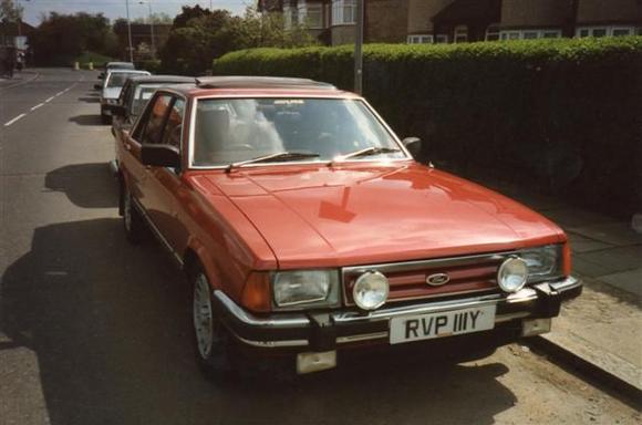 GRAN 2.8I GHIA X