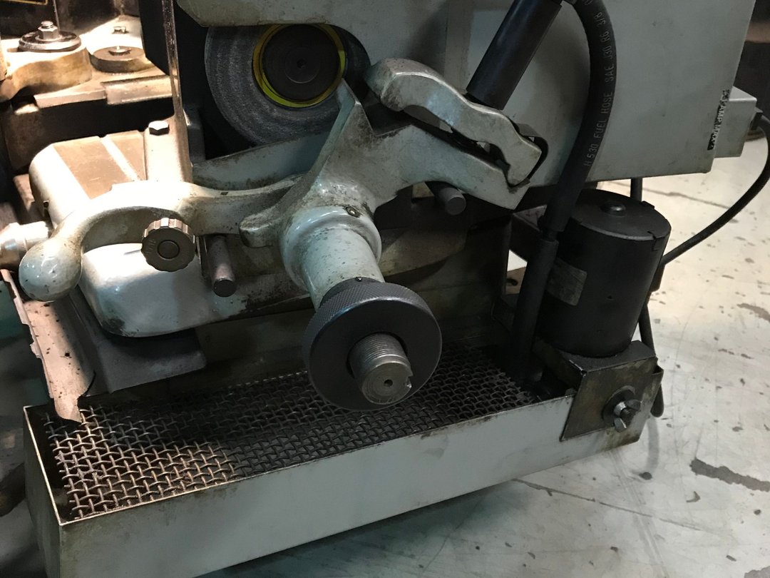 Sioux Model 2075 Valve Grinder/Refacer for Sale in Covington, GA
