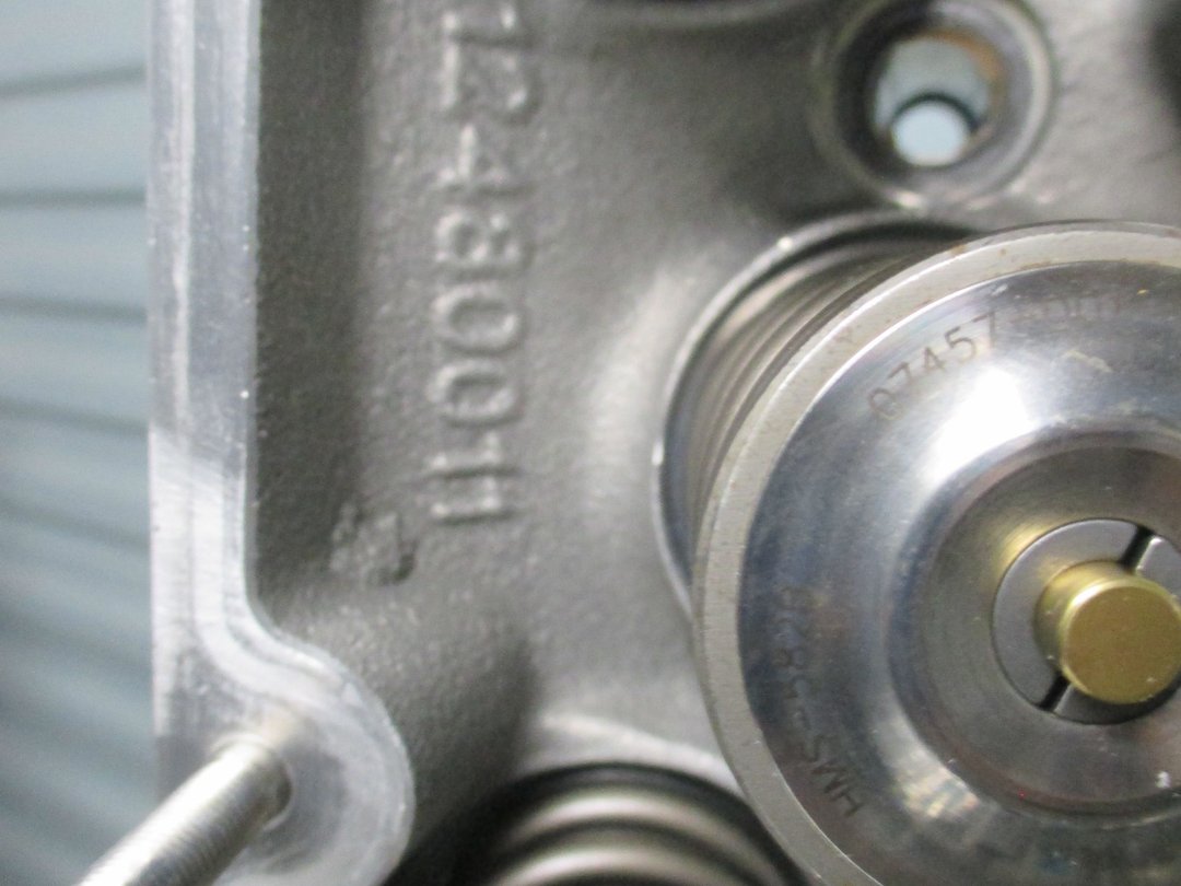 Hendrick Motorsports Complete SB2 SB2.2 SBC Cylinder Heads for Sale in