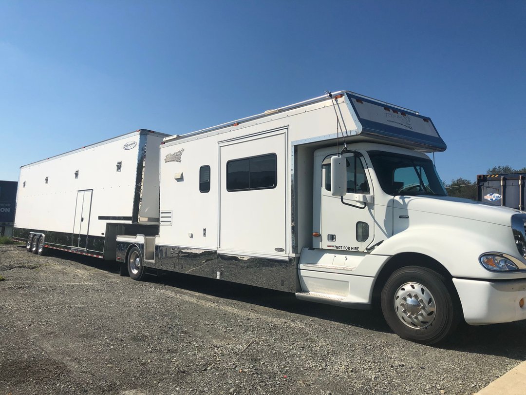 2003 Freightliner Renegade CAT C12 LOW MILES for Sale in SCOTTDALE, PA