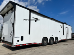 44 BATHROOM RACE TRAILER  LIVING QUARTERS TRAILER  