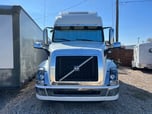2016 Volvo Truck Heavy Hauler   for sale $95,000 