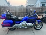 2005 Honda Goldwing 30th anniversary edition low miles 8400  for sale $8,900 
