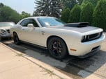 Supercharged 09 challenger  