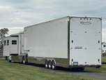 2005 Freightliner Toter w/ 2006 44’ Renegade Stacker Trail  for sale $250,000 