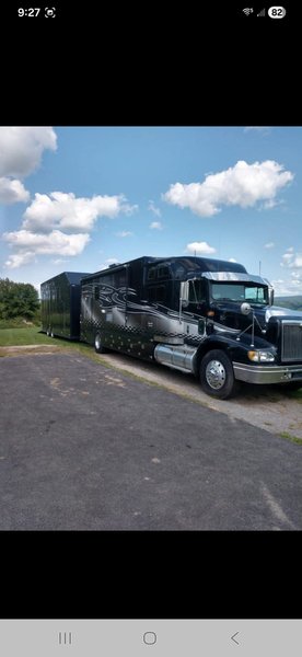 TOTER HOME TRAILER COMBO  for Sale $68,000 