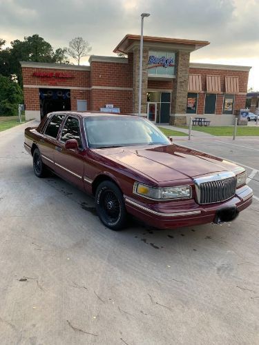 1997 Lincoln Town Car  for Sale $11,495 