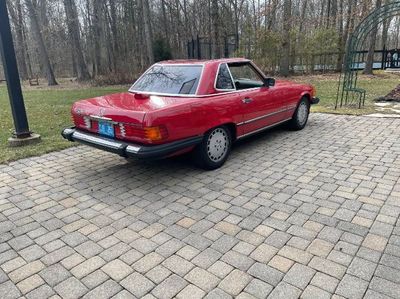 1987 Mercedes-Benz 560SL  for sale $23,895 