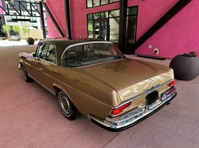 1971 Mercedes-Benz 280SE  for sale $184,995 