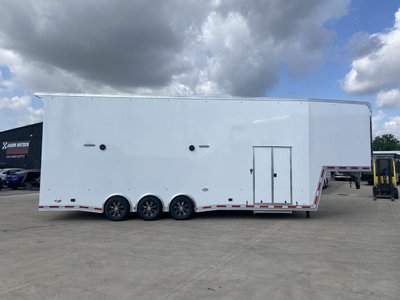 United 8.5x36 Aluminum Gooseneck Racing Trailer  for sale $89,995 