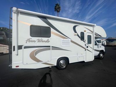 2015 Thor Motor Coach Four Winds 22E Ford 