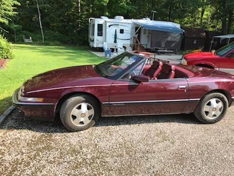 1990 Buick Reatta  for Sale $31,995 