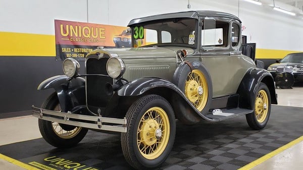 1930 Ford Model A  5 Window Coupe Rumbleseat