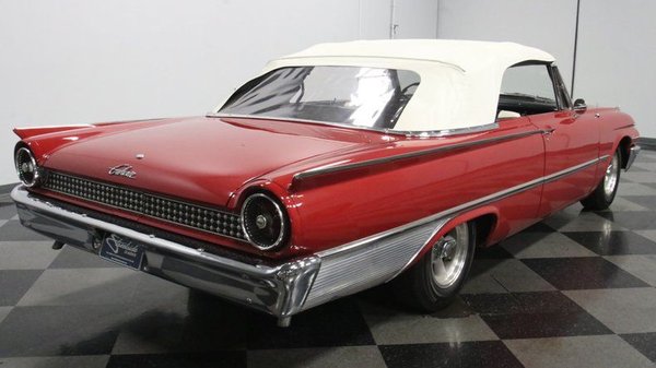 1961 Ford Galaxie Sunliner Convertible for Sale $35,995