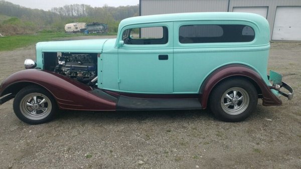 33 Pontiac Sdn for Sale $30,000