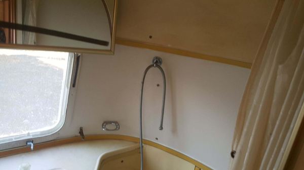 1977 27' AIRSTREAM LAND YATCH