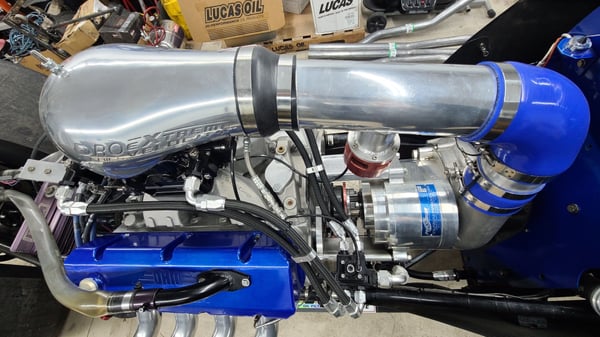 ProCharger F-3R-121 + Complete Fuel System