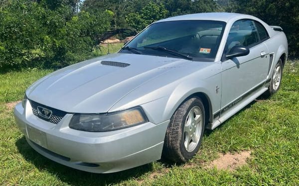 2002 Ford Mustang  for Sale $7,995 