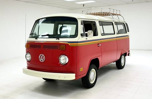 1976 Volkswagen Type 2 Kombi Bus  for Sale $38,000 