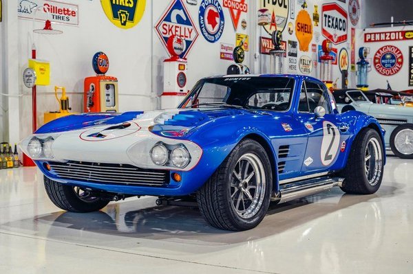 1963 Chevrolet Corvette Grand Sport