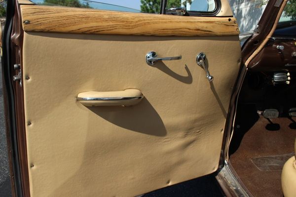 1950 Chevrolet Styleline Deluxe Tin Woody for Sale $36,900