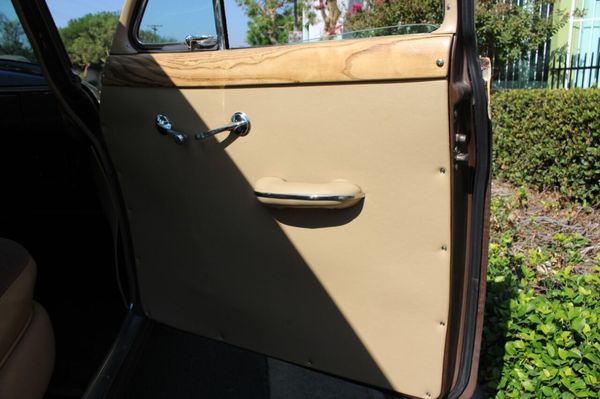 1950 Chevrolet Styleline Deluxe Tin Woody for Sale $36,900
