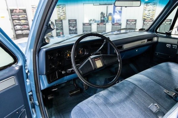 1987 GMC R1500