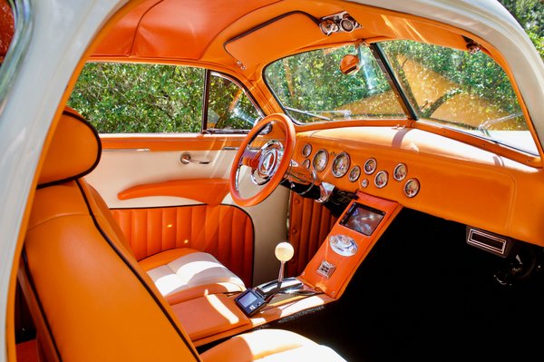 1947 Chevrolet Fleetline Aero Sedan / SUPER High Show Qualit