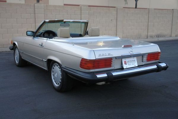 1988 Mercedes-Benz 560 Series for Sale $0