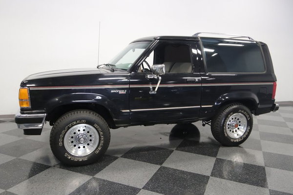 1989 Ford Bronco II XLT  for Sale $17,995 