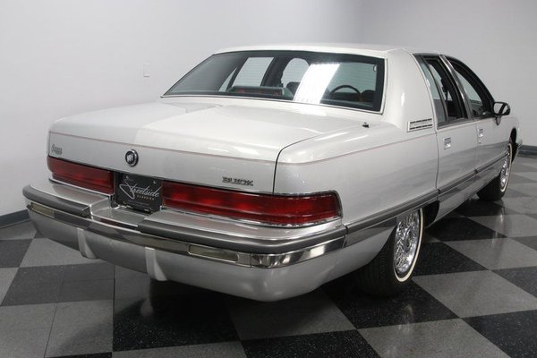 1992 Buick Roadmaster for Sale $9,995