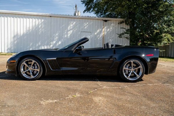 2011 Chevrolet Corvette Convertible for Sale $55,000