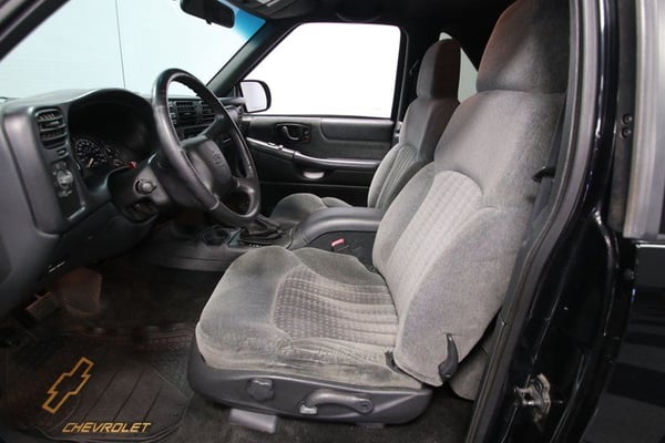 2002 Chevrolet S-10 Blazer ZR2  for Sale $18,995 