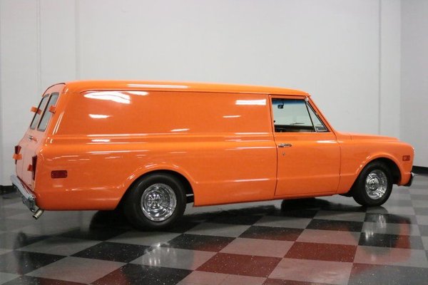 1968 Chevrolet Suburban for Sale $27,995