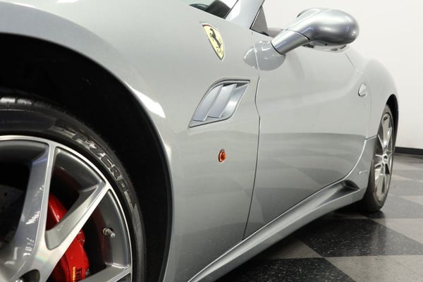 2011 Ferrari California  for Sale $94,995 