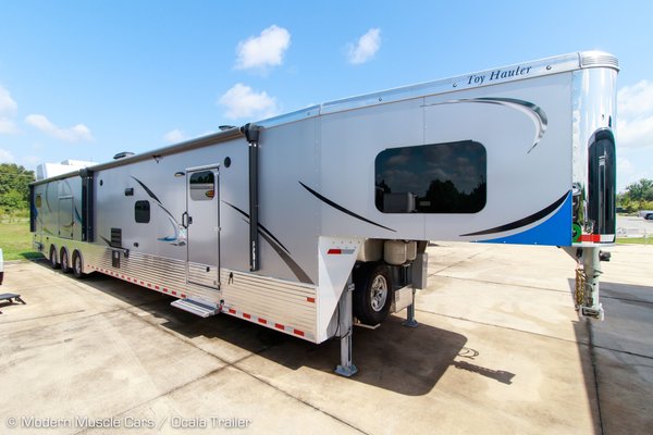 2019 Sundowner 2886SGM - 53' Toy Hauler for Sale $92,900