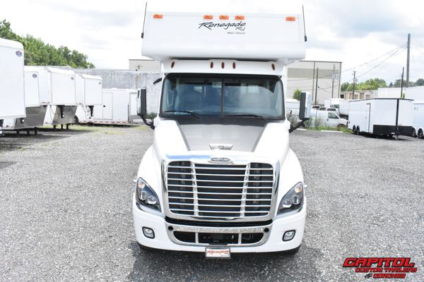 2020 RENEGADE 15' TOTERHOME WITH 2-SLIDES