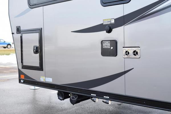 2021 ATC ALL ALUMINUM 8.5x29 TOY HAULER w/ FRONT BEDROOM for Sale $60,995