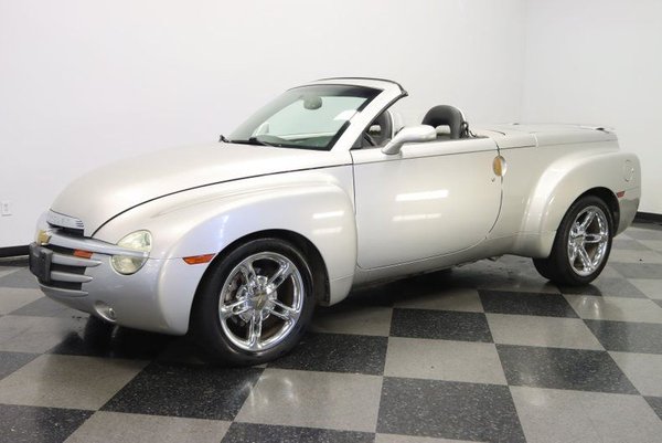 2004 Chevrolet SSR for Sale $23,995
