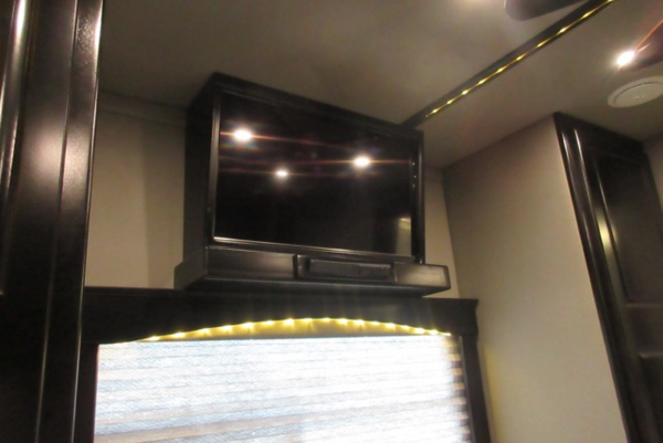 NEW 2019 NRC/FAIRVIEW MOTORSPORTS 35' MOTORHOME