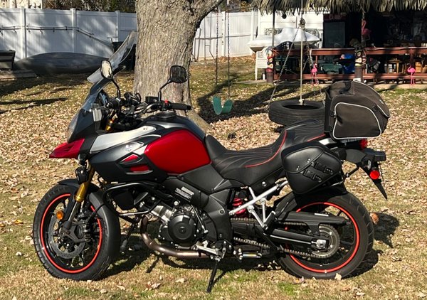 2014 Suzuki DL1000 V-Strom with low miles 9K  for Sale $8,200 