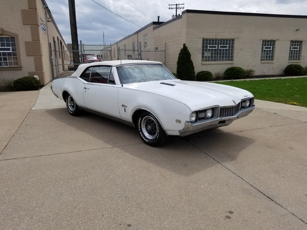 1968 Oldsmobile Cutlass S Convertible  for Sale $16,500 